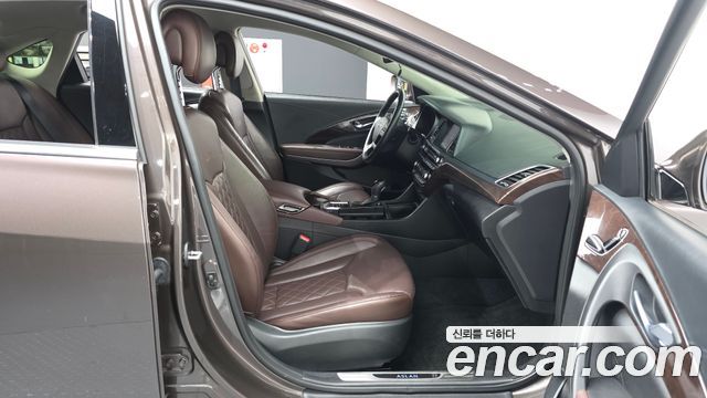 Hyundai Aslan 2016 — photo 11