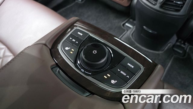Hyundai Aslan 2016 — photo 19