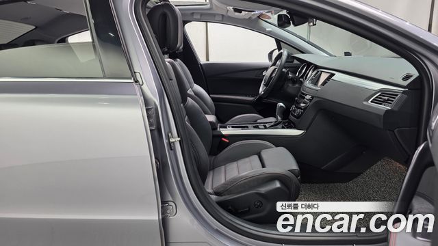 Peugeot 508 2018 — photo 11