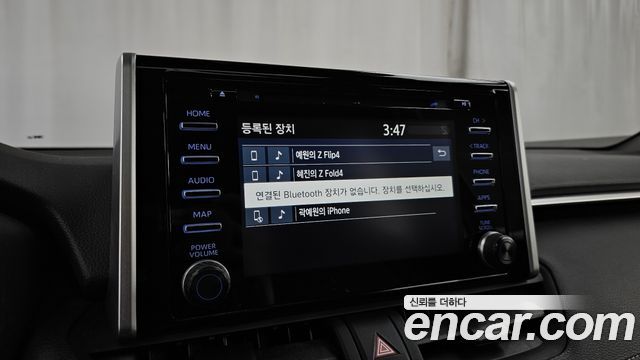 Toyota RAV4 2019 — photo 27