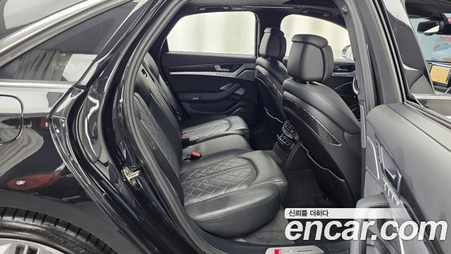 Audi S8 2014 — photo 12