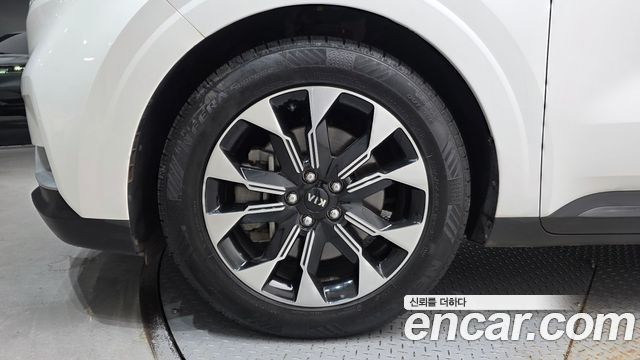 Kia Canival 2021 — photo 5