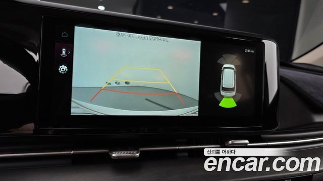 Kia Canival 2021 — photo 15