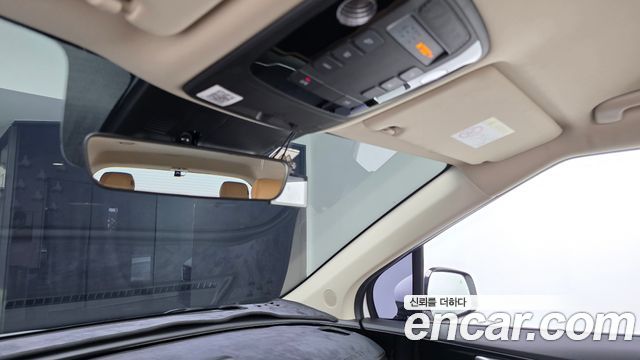 Kia Canival 2021 — photo 18