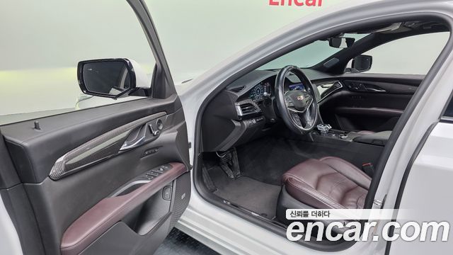 Cadillac CT6 2019 — photo 13