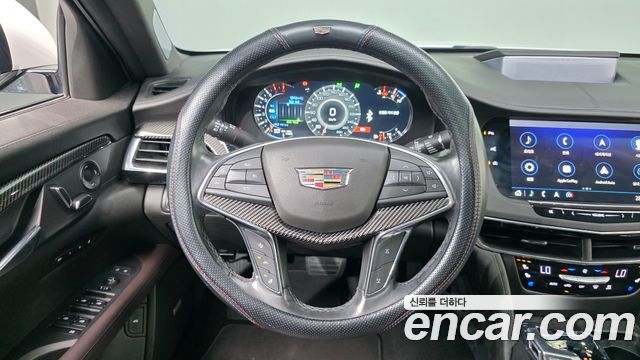 Cadillac CT6 2019 — photo 19