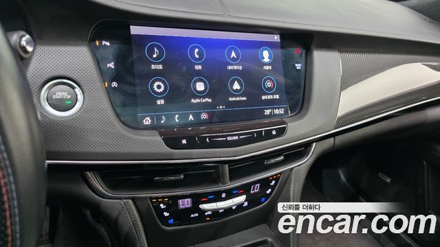 Cadillac CT6 2019 — photo 22