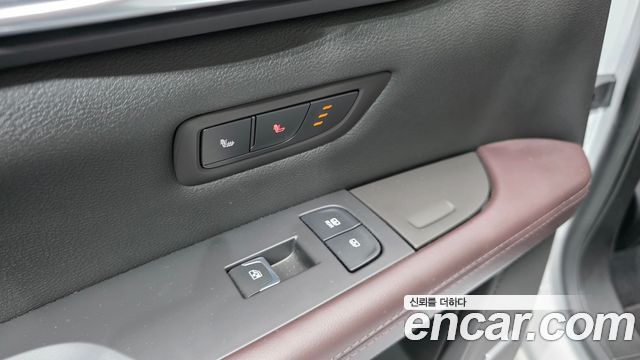 Cadillac CT6 2019 — photo 29