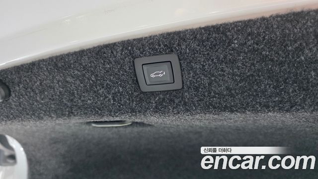 Cadillac CT6 2019 — photo 33