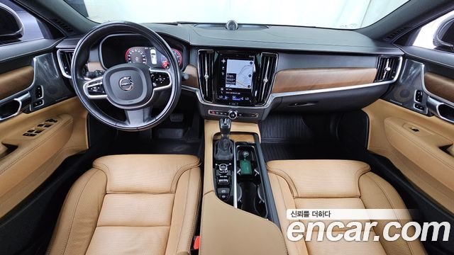 Volvo S90 2017 — photo 7