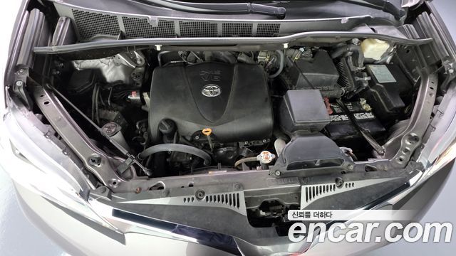 Toyota Sienna 2018 — photo 6