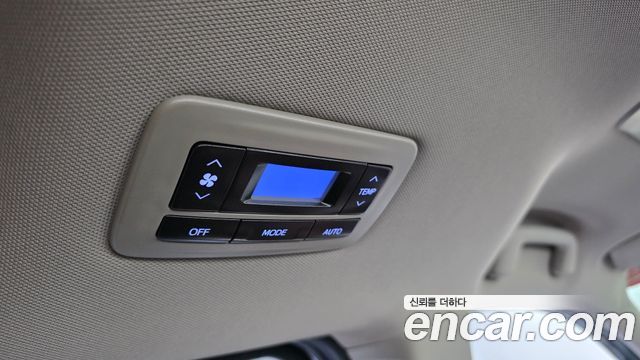 Toyota Sienna 2018 — photo 28