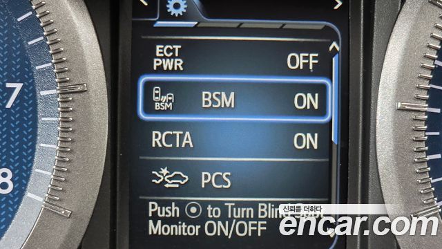 Toyota Sienna 2018 — photo 31