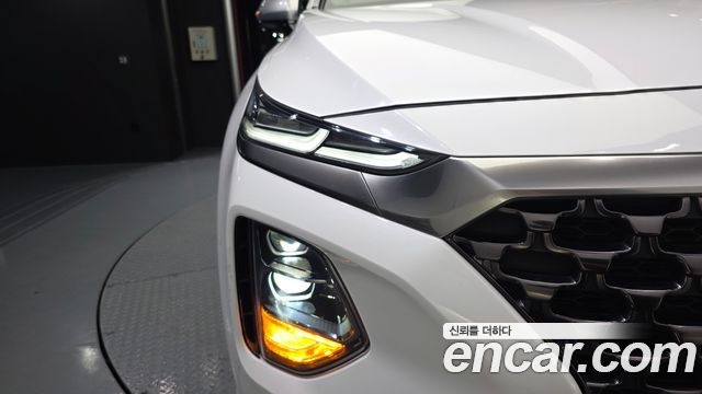 Hyundai Santafe 2019 — photo 8