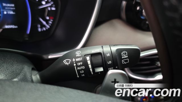Hyundai Santafe 2019 — photo 27