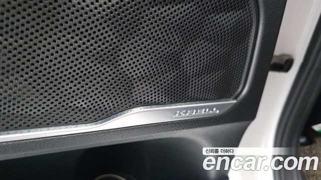 Hyundai Santafe 2019 — photo 33