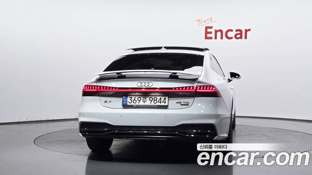 Audi A7 2021 — photo 4
