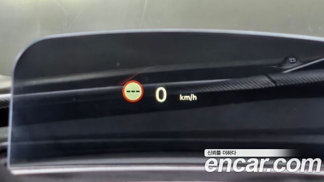 Mini Cooper Convertible 2024 — photo 24