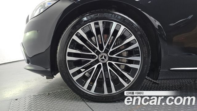 Mercedes-Benz S-Class 2022 — photo 5