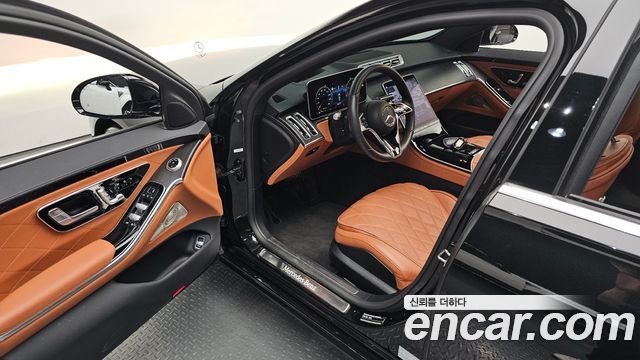 Mercedes-Benz S-Class 2022 — photo 13