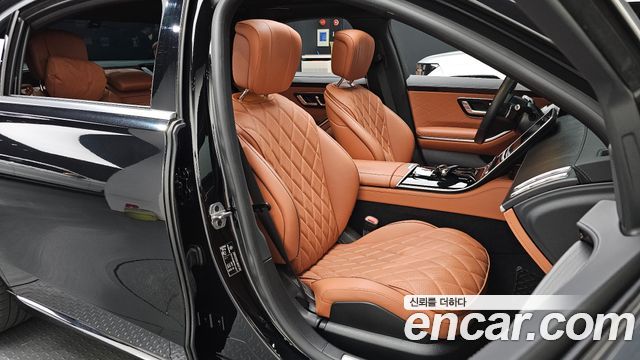 Mercedes-Benz S-Class 2022 — photo 16