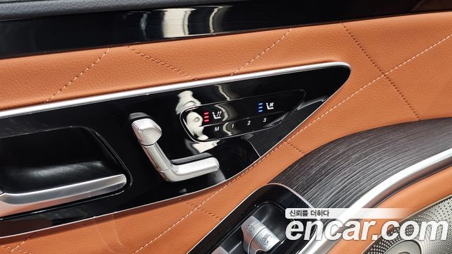Mercedes-Benz S-Class 2022 — photo 28