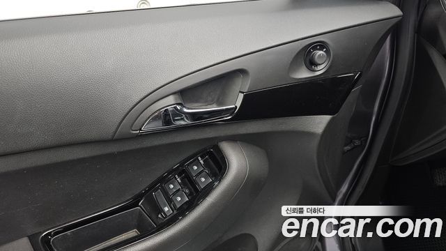 Chevrolet Korea Orlando 2013 — photo 23