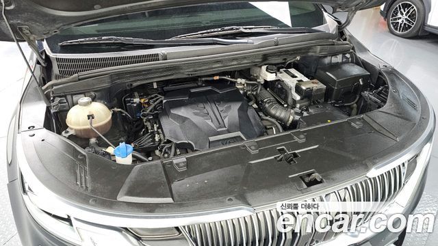 Kia Canival 2021 — photo 6