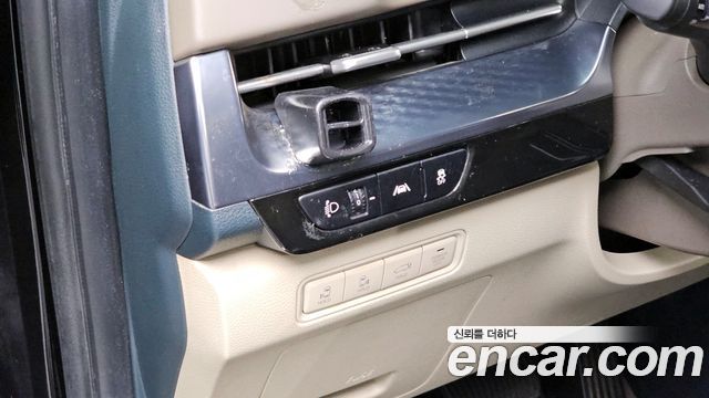 Kia Canival 2021 — photo 14