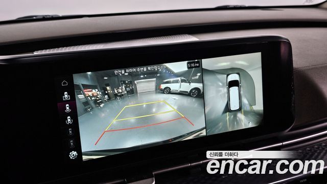 Kia Canival 2021 — photo 16