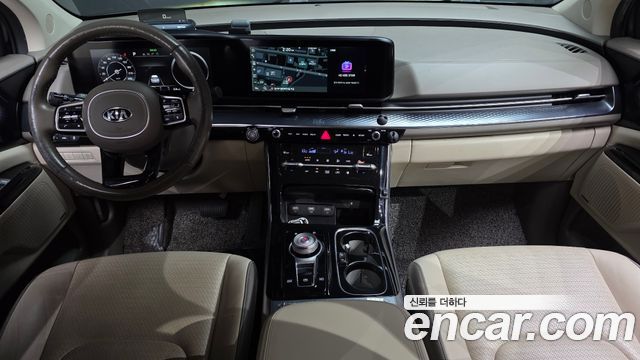 Kia Canival 2021 — photo 7
