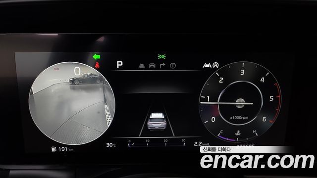 Kia Canival 2021 — photo 8