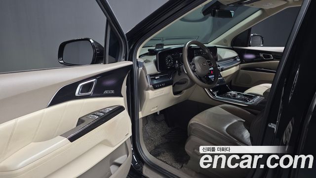 Kia Canival 2021 — photo 10