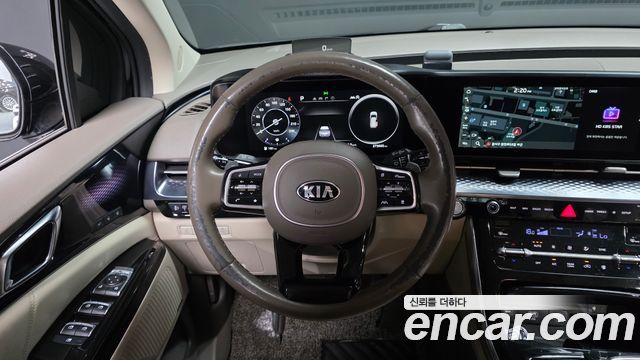 Kia Canival 2021 — photo 13