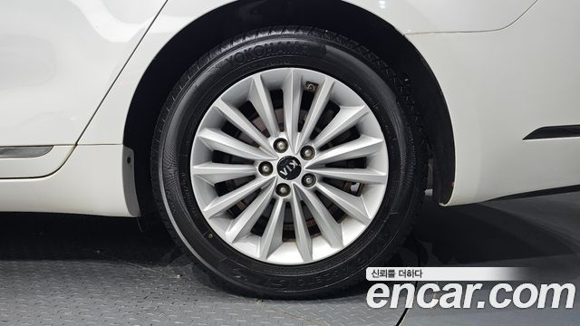 Kia K7 2016 — photo 7