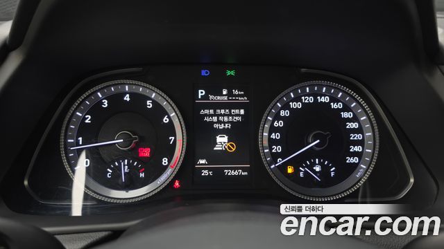 Hyundai Sonata 2022 — photo 11