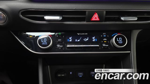 Hyundai Sonata 2022 — photo 32