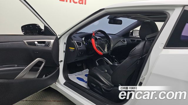Hyundai Veloster 2012 — photo 10