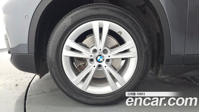 BMW X1 2016 — photo 5