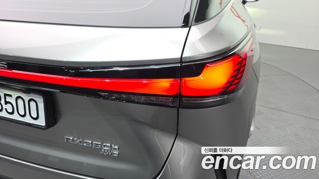Lexus RX 2025 — photo 9