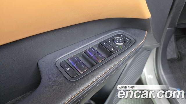 Lexus RX 2025 — photo 32