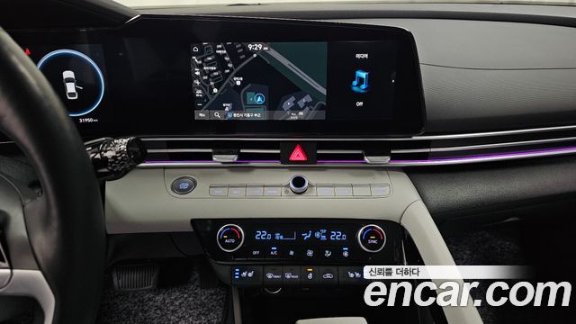 Hyundai AVANTE 2023 — photo 18