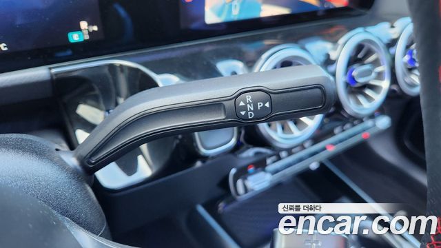 Mercedes-Benz EQA 2026 — photo 9