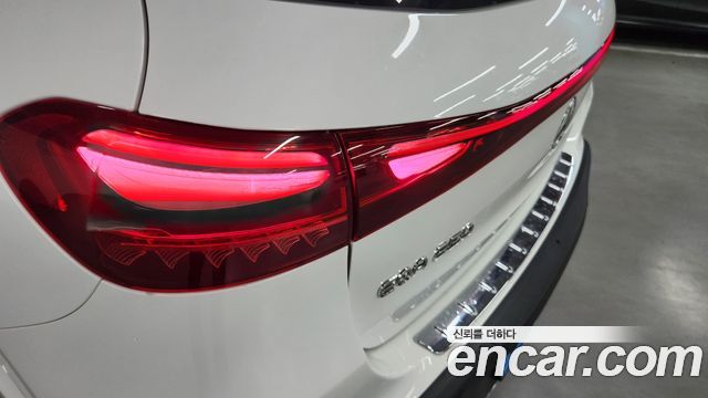 Mercedes-Benz EQA 2026 — photo 11