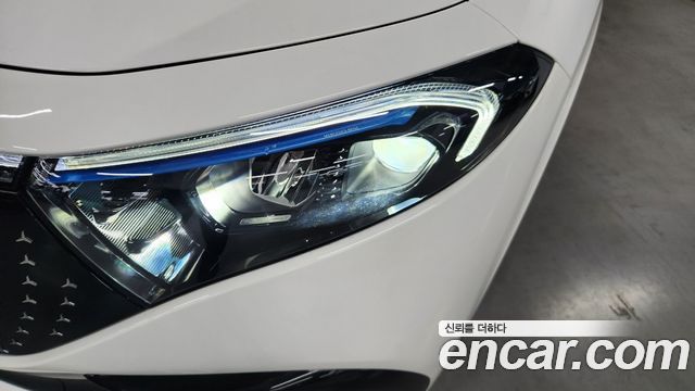Mercedes-Benz EQA 2026 — photo 12
