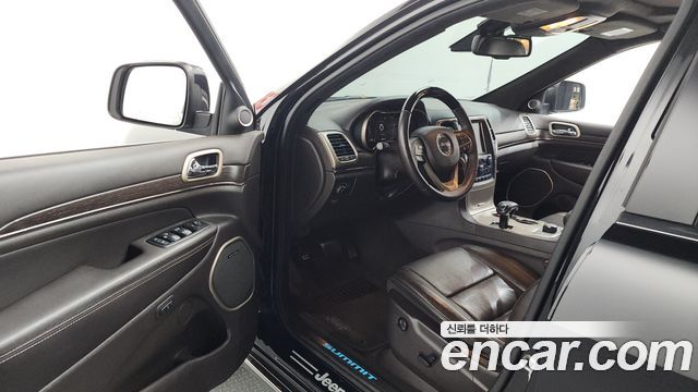 Jeep Cherokee 2015 — photo 10