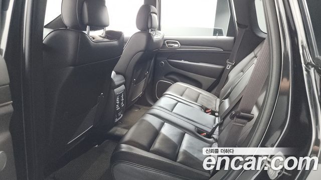 Jeep Cherokee 2015 — photo 19