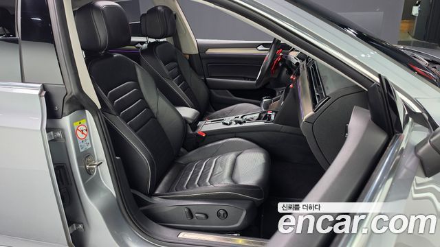 Volkswagen Arteon 2019 — photo 16