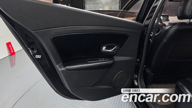 Renault Korea SM3 2010 — photo 15