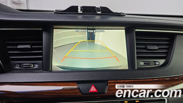 Kia K7 2017 — photo 21